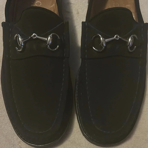 Gucci Men's Black Horsebit Suede Lug Loafers - Picture 4 of 13